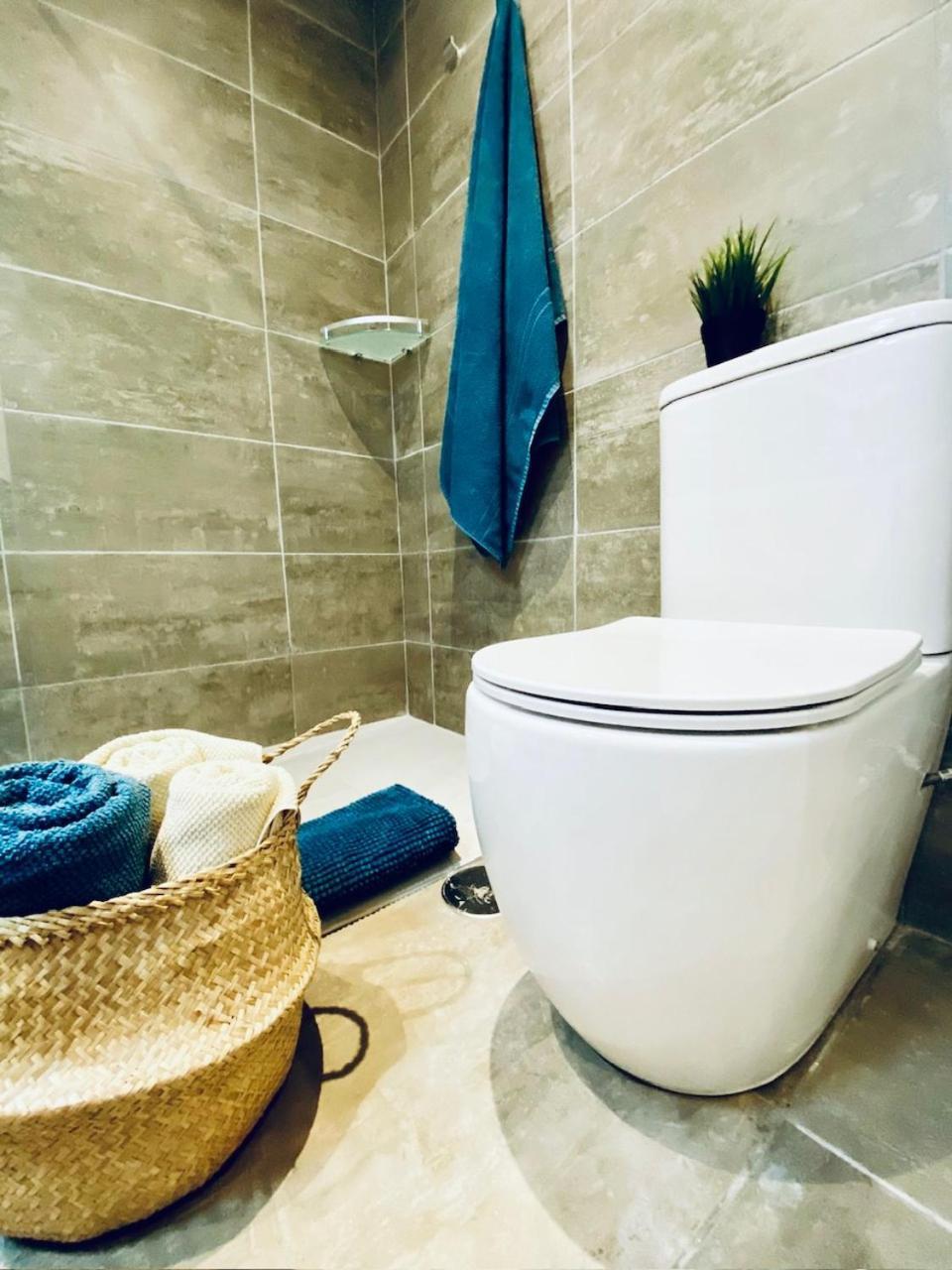 Apartamento En C/ Leon Y Castillo Arrecife  Buitenkant foto